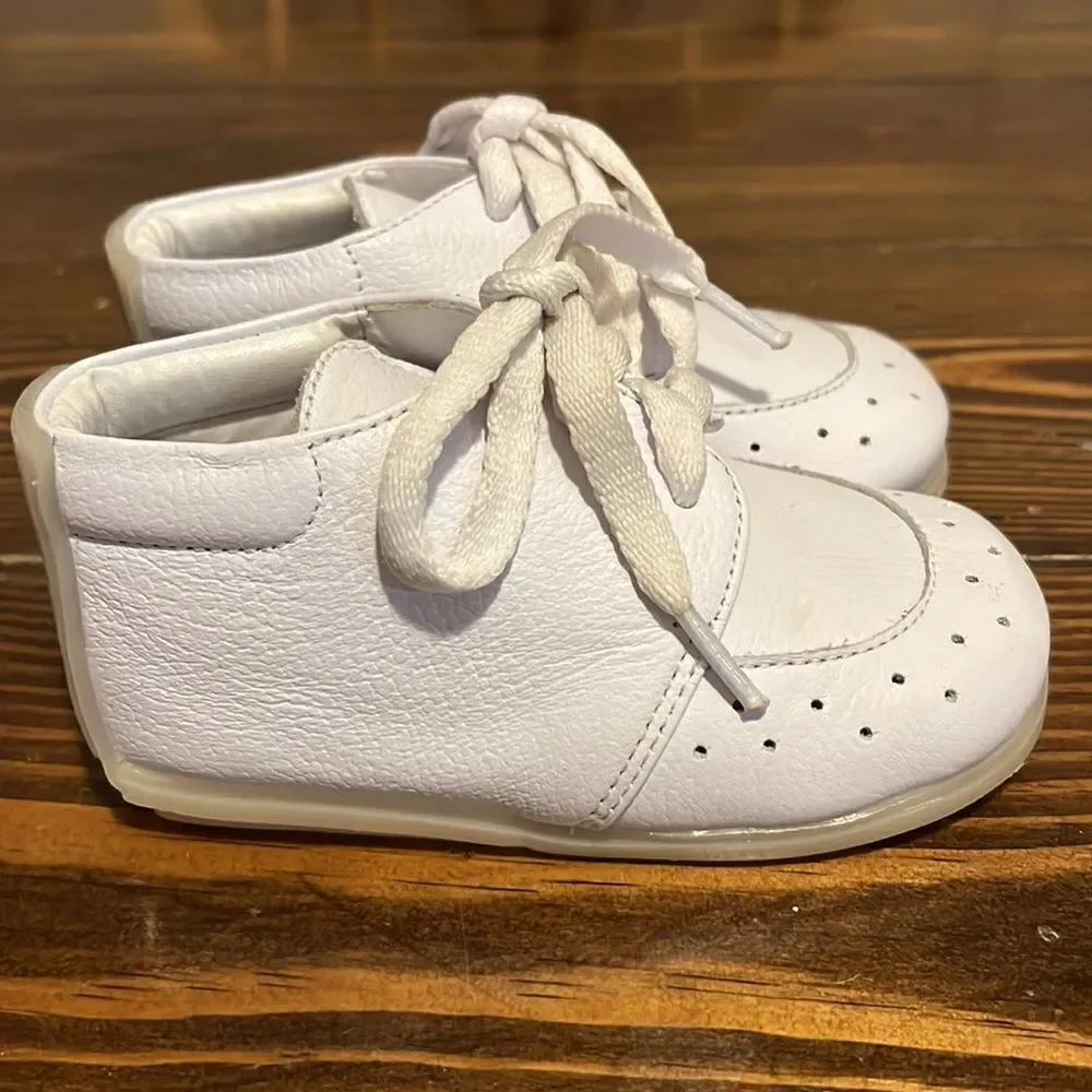 Simmon White Leather Baby Shoes Size 21-5 Made in Columbia